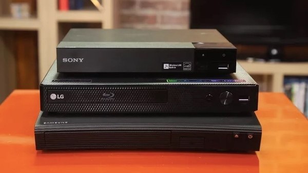 Can You Play A Blu Ray On A Dvd Player Complete Q A For Beginners